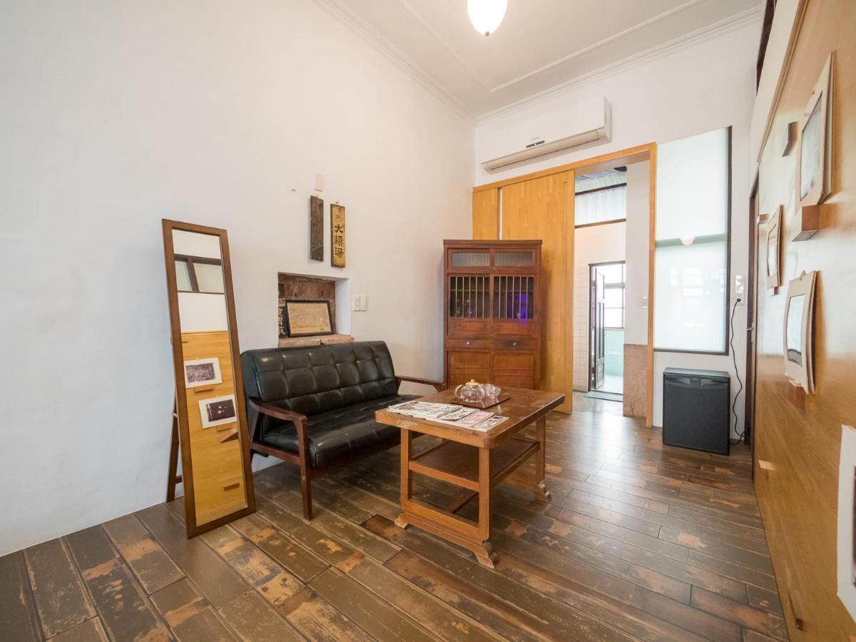 想起天井老宅民宿thinking Homestay Tainan Luaran gambar